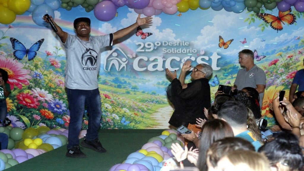 Famosos, música e solidariedade agitam a 29ª edição do Desfile Solidário da CACCST no Rio