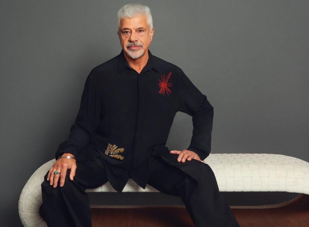 Lulu Santos será homenageado no Prêmio UBC 2026 em celebração a uma carreira que atravessa gerações Lulu Santos, cantor e compositor brasileiro homenageado pelo Prêmio UBC 2026.